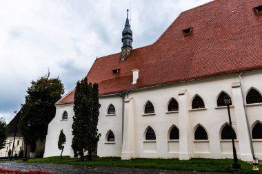 SIGHISOARA, ROMANIA - 23 Eylül 2022: Dominik Kilisesi, Manastır, Evanjelik Luteryan Kilisesi.