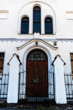 Sighisoara Sinagogu 'nun dış görünüşü. Mures ilçesi, Romanya.