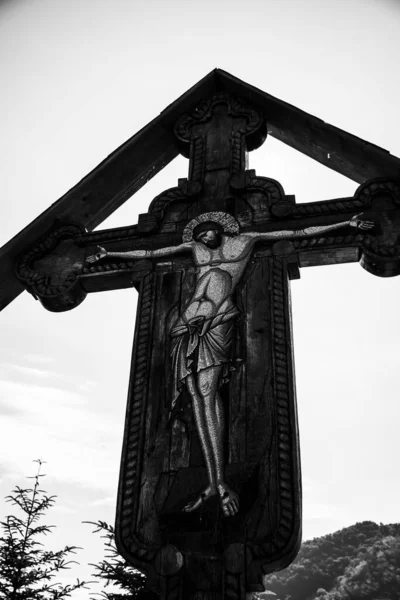 Valcea Rumänien Juni 2023 Holzkreuz Mit Jesus Christus Cornet Kloster — Stockfoto