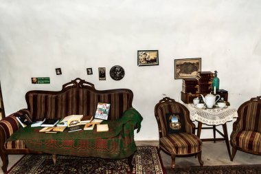 BrANCOVENESTI, ROMANIA - 27 Haziran 2023: Brancovenesti, Mures County 'deki Kendi Kemeny Kalesi.