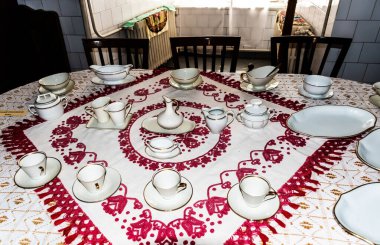 BrANCOVENESTI, ROMANIA - 27 Haziran 2023: Brancovenesti, Mures County 'deki Kendi Kemeny Kalesi.