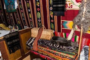 TRANSALPINA, ROMANIA - 20 AĞUSTOS 2023: Stana Stefanu müzesinin içi.