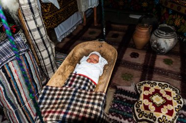 TRANSALPINA, ROMANIA - 20 AĞUSTOS 2023: Stana Stefanu müzesinin içi.