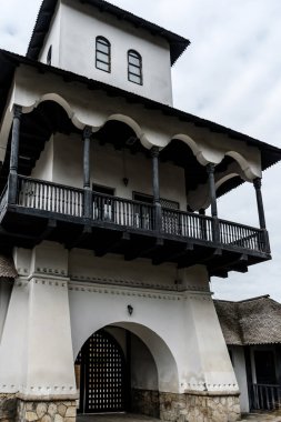 Eflak 'ın en güzel müzelerinden biri olan Bellu Köşk Müzesi, eski Rumen mimari tarzında inşa edildi. Urlati, Prahova, Romanya.