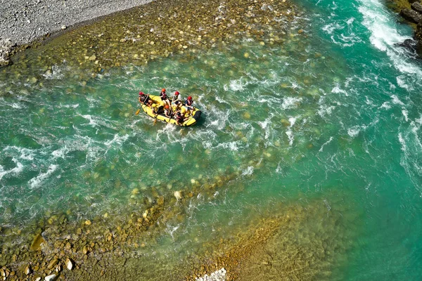 White Water Rafting Adventure Sport Yellow Raft Floating Rocks Crystal — Stock Photo, Image
