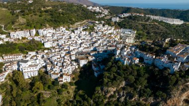 Endülüs 'ün Malaga ilindeki güzel Casares belediyesinin manzarası