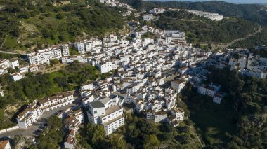 Endülüs 'ün Malaga ilindeki güzel Casares belediyesinin manzarası