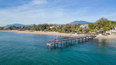 Endülüs, Costa del Sol 'da Marbella kasabasında güzel bir iskele.