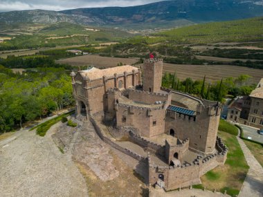 Navarra, İspanya 'daki Javier kalesinin hava manzarası.