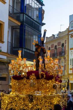 Babamız İsa 'nın, Candelaria Kardeşliği' nin, Sevilla 'nın kutsal haftasının sağIıklı alayı.
