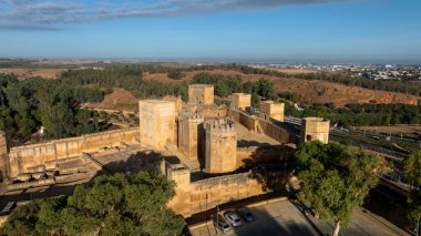 Alcala de Guadaira kalesinin havadan görünüşü, Sevilla
