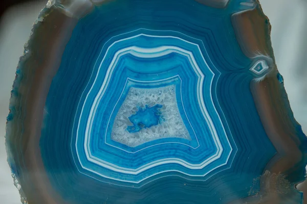 Oltre il koli madenlerinden çıkarılan mineral örneği.