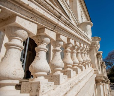 Roma 'daki dei Monti' deki mermer merdiven.