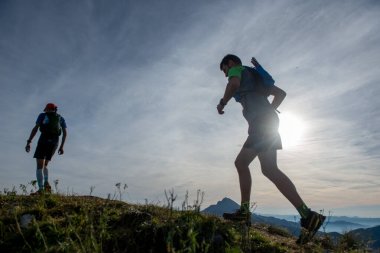 Serina İtalya 3 Eylül 2023: Fiziksel ve psikolojik açıdan iyi eğitimli atletler için tehlikeli dağ koşusu