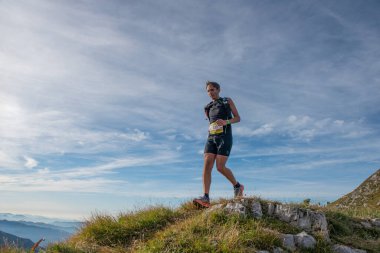 Serina İtalya 3 Eylül 2023: Fiziksel ve psikolojik açıdan iyi eğitimli atletler için tehlikeli dağ koşusu