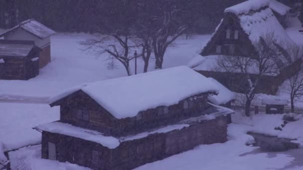 Sníh Padá Historické Japonské Gassho Zukuri Domy Horské Vesnici Úsvitu — Stock video