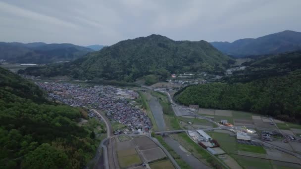 Καθιέρωση Στιγμιότυπου Της Μικρής Πόλης Asagao Στο Νομό Hyogo Σούρουπο — Αρχείο Βίντεο