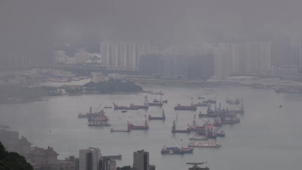 Vedere Portabilă Navelor Ancorate Portul Victoria Într Ploioasă Înregistrare Înaltă — Videoclip de stoc