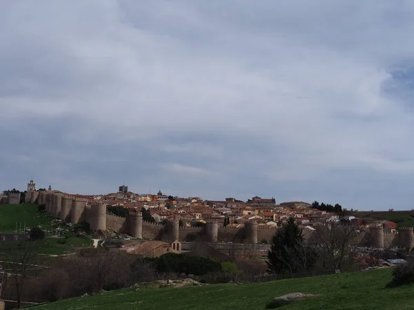 Авила Средневековый Город Красивыми Стенами Испания — стоковое фото