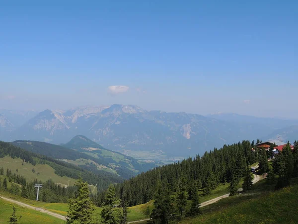Wandelen Door Oostenrijkse Bergen Omgeving Van Alpbach — Stockfoto
