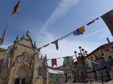 Balmaseda, Vizcaya 'da ortaçağ pazarı olan bir kasaba. İspanya.