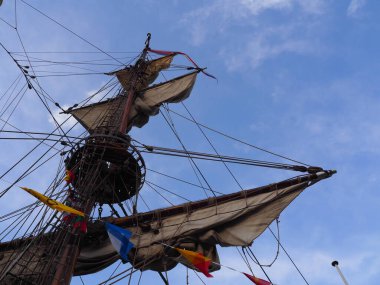 Portugalete 'de klasik ve eski tekneler sergisi. İspanya.