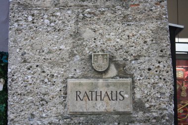 Salzburg, Alpler manzaralı Avusturya şehri..