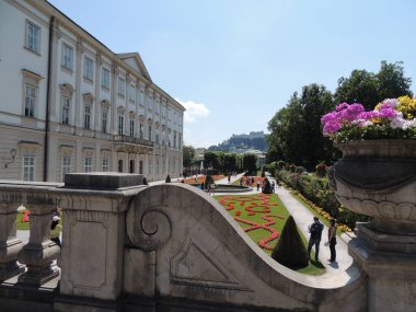 Salzburg, Alpler manzaralı Avusturya şehri..