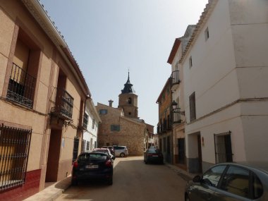 Montiel, Castilla-La Mancha özerk bölgesinde yer almaktadır..