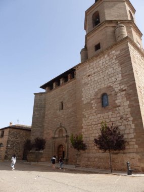 Montiel, Castilla-La Mancha özerk bölgesinde yer almaktadır..