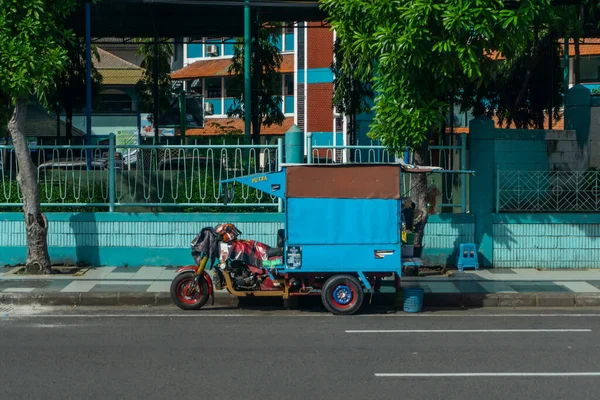 Surabaya, Endonezya - 18 Kasım 2021: