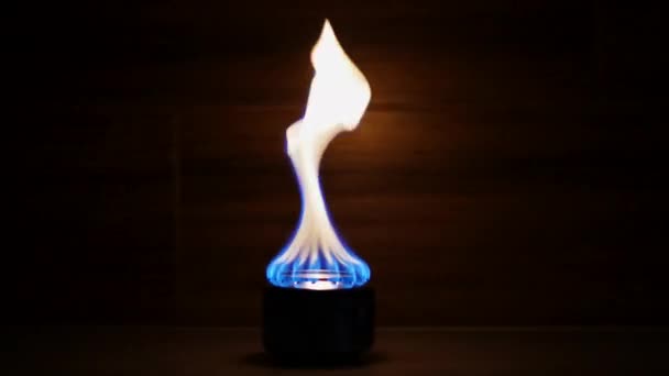Background Beautiful Flame Burner Tourist Burner Tin Can Blue Fire — Stock Video
