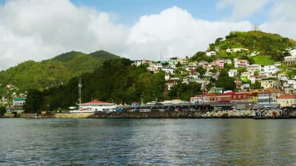 Puerto Cruceros Isla Basseterre Hermosa Vista Las Coloridas Casas Junto — Vídeos de Stock