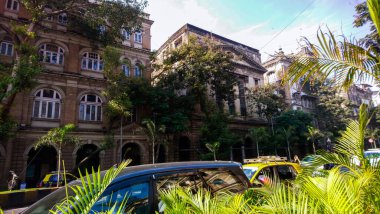 Architecture in the center of Mumbai. House in a thicket of trees in India. Editorial Mumbai India 30.12.2018