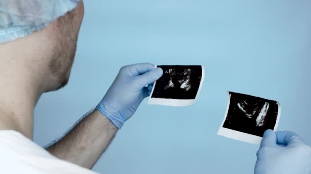 Doctor Medical Gown Cap Sterile Gloves Ultrasound Prostate Gland Man — ストック動画