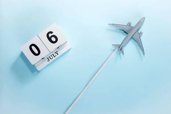 Calendário Julho Com Número Vista Superior Calendário Com Avião Voador — Fotografia de Stock