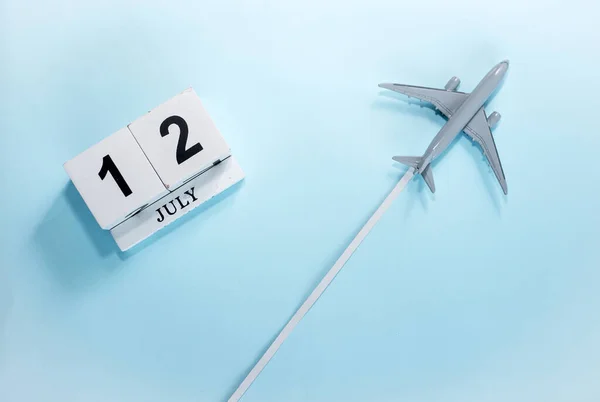 Calendario Julio Con Número Vista Superior Calendario Con Avión Pasajeros —  Fotos de Stock