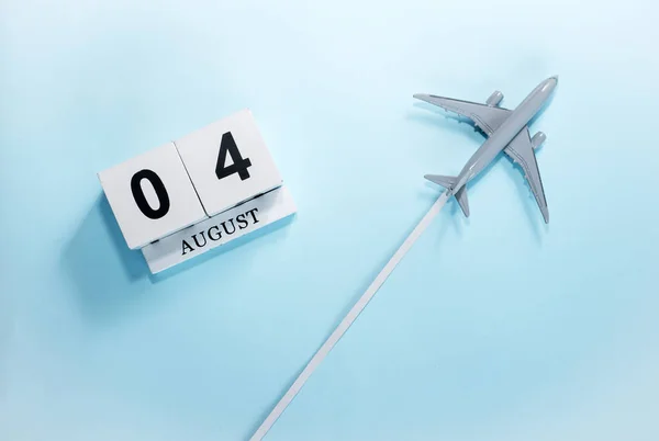 Calendario Agosto Con Número Vista Superior Calendario Con Avión Pasajeros — Foto de Stock