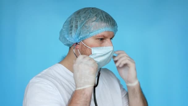 Ein Arzt Uniform Seinem Büro Beobachtet Die Lungen Eines Menschen — Stockvideo