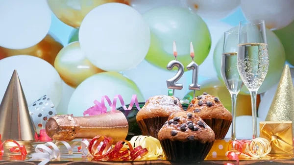 Днем Рождения Шампанское Фон Числом Свечей Красивые Поздравления Копировать Пространство — стоковое фото