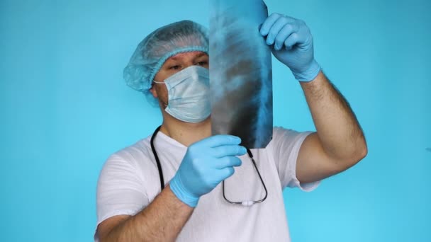 Surgeon Diagnoses Ultrasound Human Ribs Doctor Hospital Analyzes Disease Bone — Stock Video