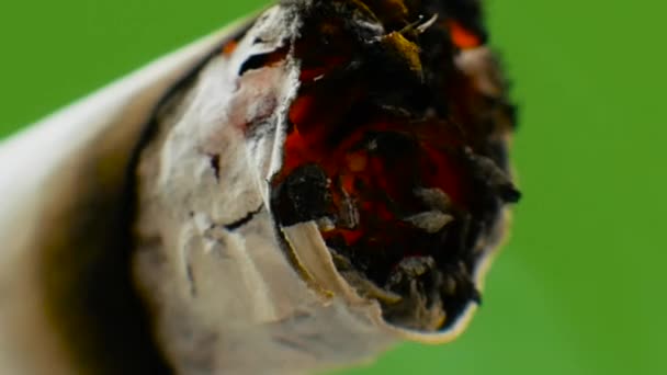 Close Macro Shooting Tobacco Smokes Cigarettes Cigarette Green Chroma Key — Stok video