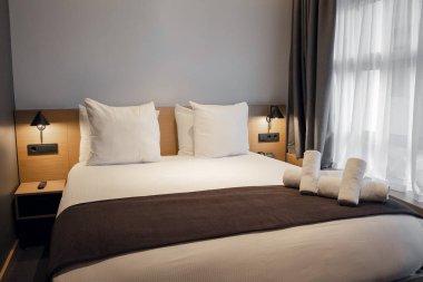 Güzel bir oda ve şık bir tasarım.