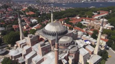 Ayasofya, tarihteki en büyük sembol.