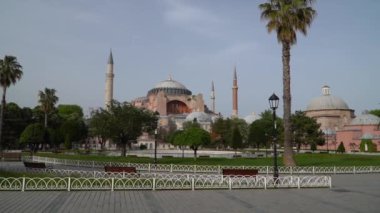 Ayasofya, tarihteki en büyük sembol.