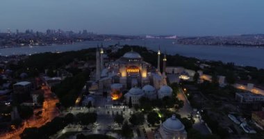 Ayasofya, tarihteki en büyük sembol.