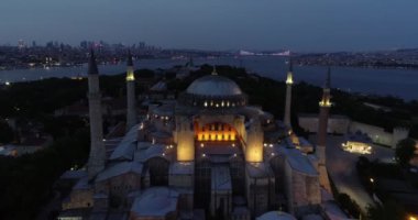 Ayasofya, tarihteki en büyük sembol.