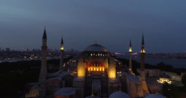 Ayasofya, tarihteki en büyük sembol.