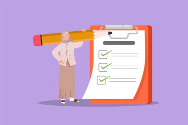 Grafiksel düz tasarım, omzunda dev kalemle pano kağıdına işaretlenmiş listesiyle Arap iş kadını çiziyor. İş görevlerinin başarıyla tamamlanması. Çizgi film biçimi vektör illüstrasyonu