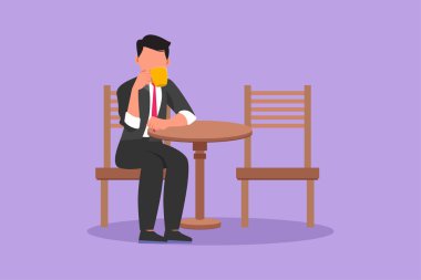 Genç işadamının masada oturup sıcak aromalı kahve içerken dinlendiği düz çizgi film çizimi. Günlük kahvaltı konsepti. Grafik tasarım vektör çizimi